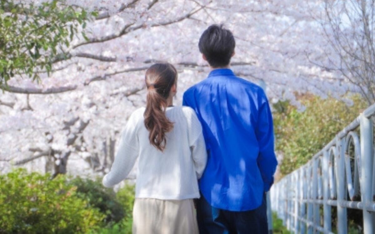 春の出会い　春デート　デートに誘うチャンス